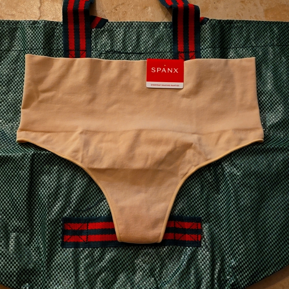 SPANX size XL soft nude